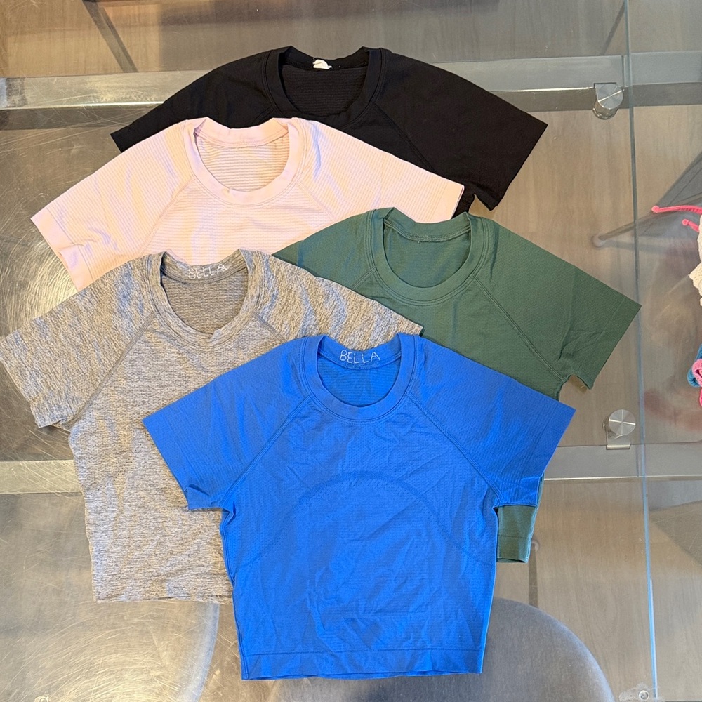 Lululemon - Pack of 5 Swiftly Tech crop T-Shirt - Size 2